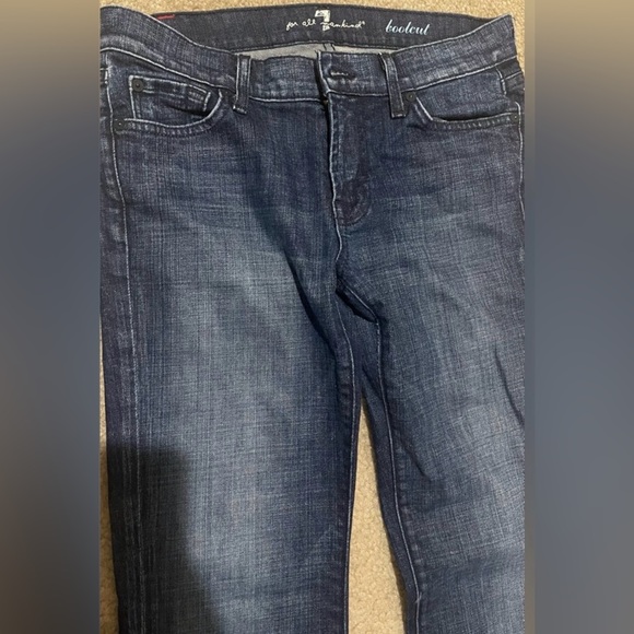 7 For All Mankind Bootcut Jeans – Size 28x32 – Flap Pocket –Premium Denim - Picture 4 of 5